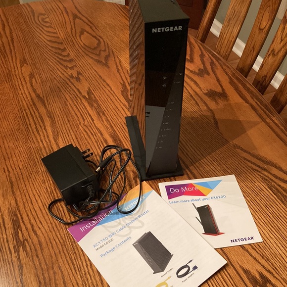 Net gear AC1750 WiFi Cable Modem Router - Picture 5 of 7